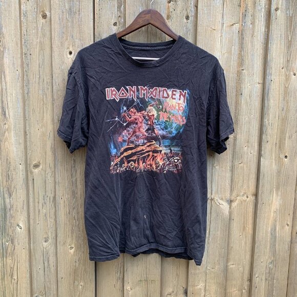 Vintage 2004 Iron Maiden Graphic T Shirt Run To The Hills - Picture 5 of 12